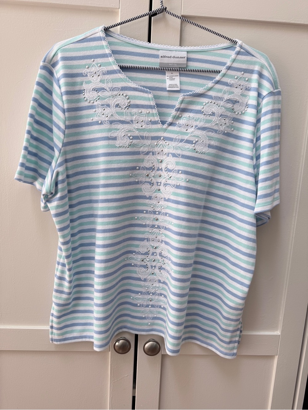 Alfred Dunner Petite PL Striped Embroidered Top Never Worn